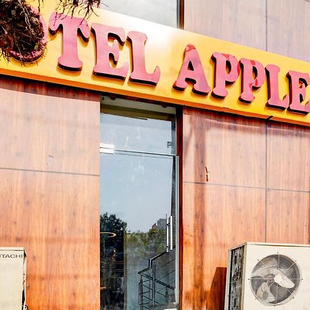 מלון נוידה Collection O Apple Tree מראה חיצוני תמונה